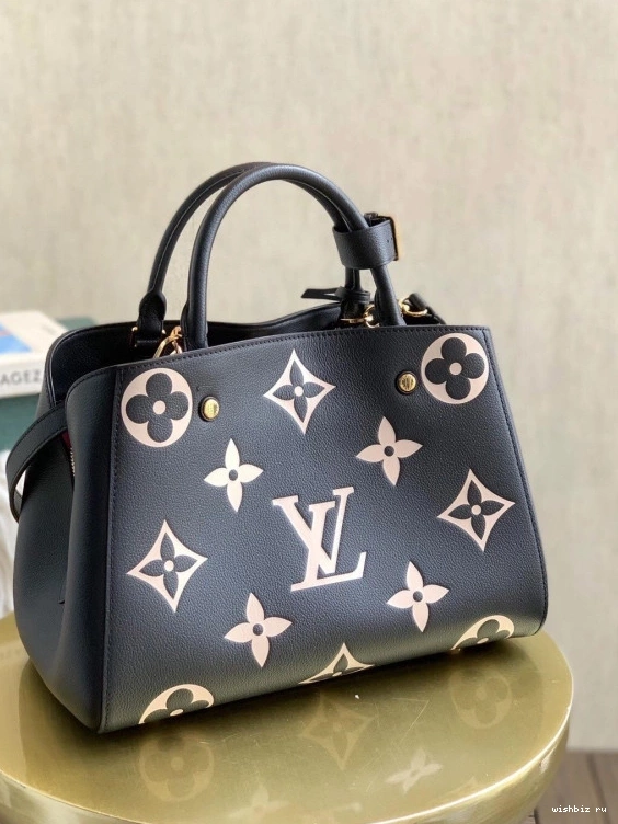 WIS LOUIS MONTAIGNE MM VUITTON 1223